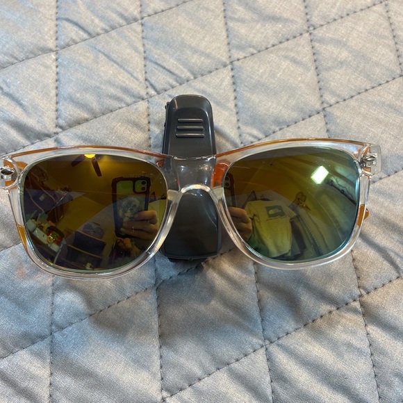 Sunglasses Clear & Orange Frames. Golden-Green Mirrored Lenses. - Picture 9 of 11